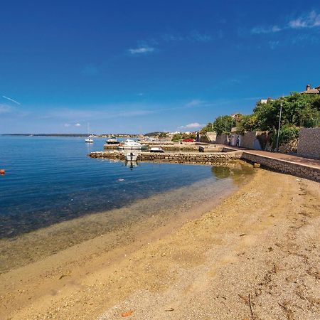 Stunning Apartment In Barbat-Rab With Wifi Barbat na Rabu Εξωτερικό φωτογραφία