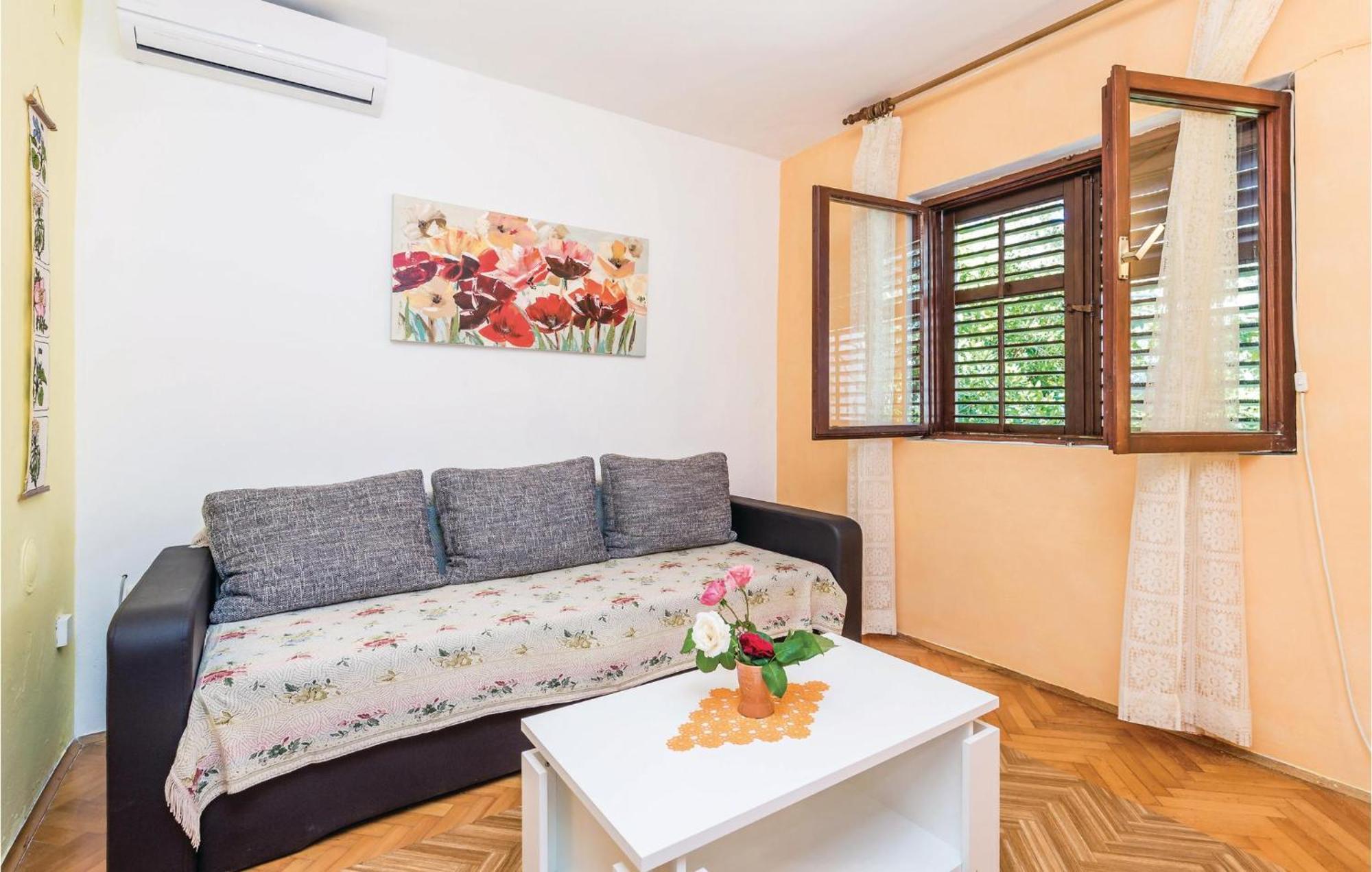 Stunning Apartment In Barbat-Rab With Wifi Barbat na Rabu Εξωτερικό φωτογραφία
